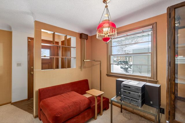 7038 Chicago Avenue S, Richfield, MN 55423