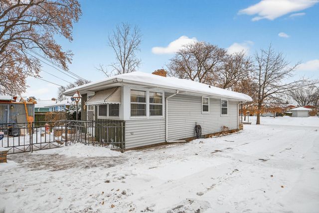 7038 Chicago Avenue S, Richfield, MN 55423