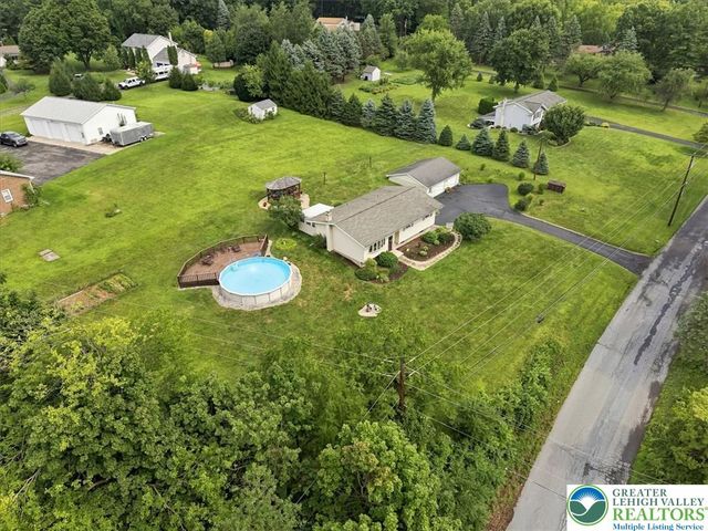 4106 Sycamore Drive, Lehigh Twp, PA 18067