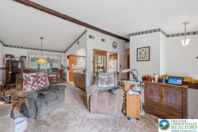 4106 Sycamore Drive, Lehigh Twp, PA 18067