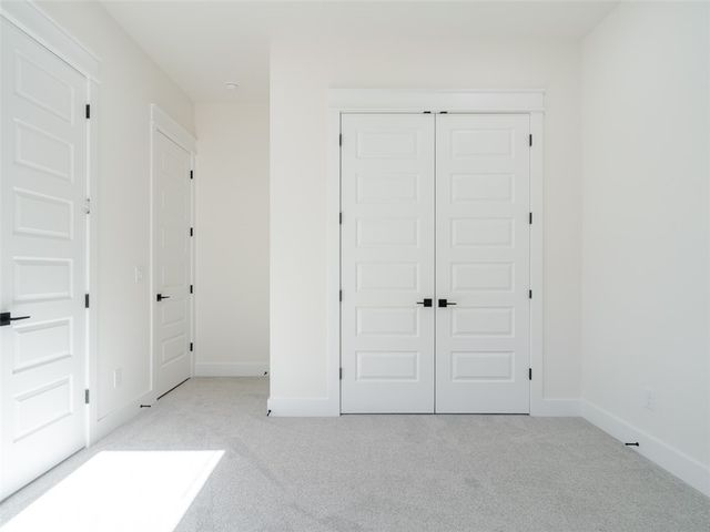 311 Hedge Drive, Centerton, AR 72719