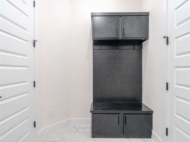 311 Hedge Drive, Centerton, AR 72719