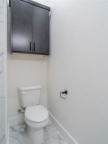 311 Hedge Drive, Centerton, AR 72719