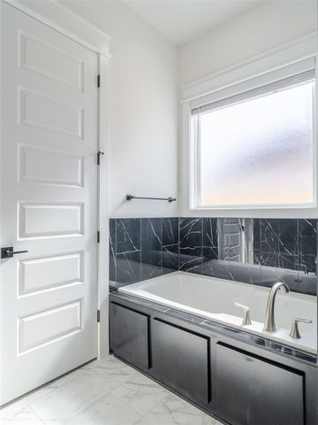 311 Hedge Drive, Centerton, AR 72719