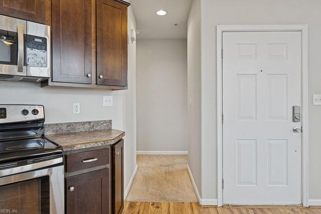 3704 Vintage Point PL, Virginia Beach, VA 23455