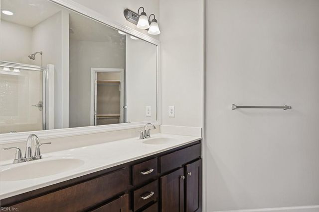 3704 Vintage Point PL, Virginia Beach, VA 23455