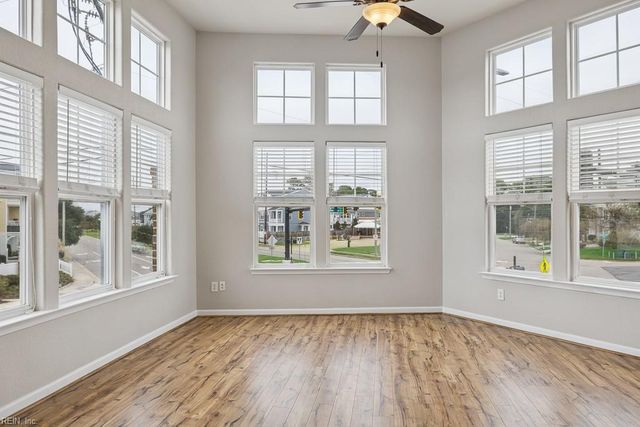 3704 Vintage Point PL, Virginia Beach, VA 23455