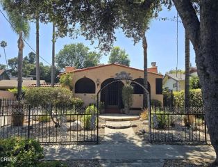 1637 N Garfield Avenue, Pasadena, CA 91104