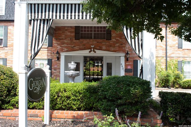 8401 N New Braunfels Ave Apt 105, San Antonio, TX 78209