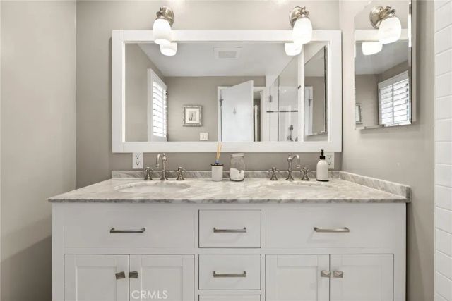 950 S Orange Grove, Pasadena, CA 91105