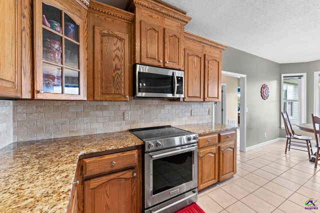 354 Hillridge CV, Lizella, GA 31052
