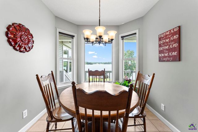 354 Hillridge CV, Lizella, GA 31052
