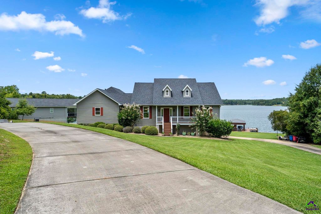 354 Hillridge CV, Lizella, GA 31052