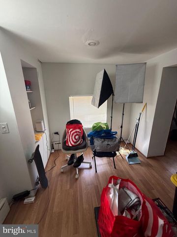 1854 TREE ST, Philadelphia, PA 19145