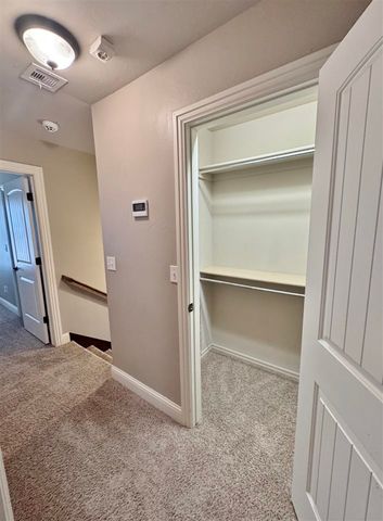 2101 SW Edinburough DR, Lawton, OK 73505
