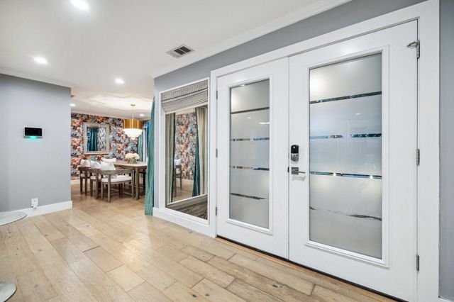 5339 Rutherglenn Drive, Houston, TX 77096