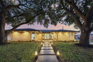 5339 Rutherglenn Drive, Houston, TX 77096