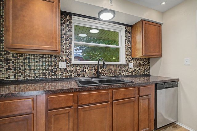 529 N Eppington Drive, Trotwood, OH 45426