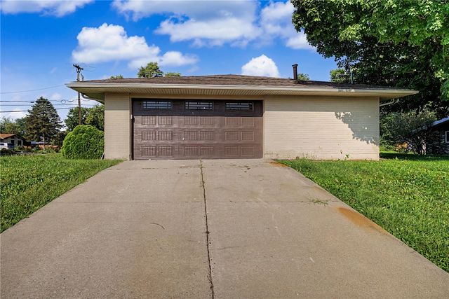 529 N Eppington Drive, Trotwood, OH 45426