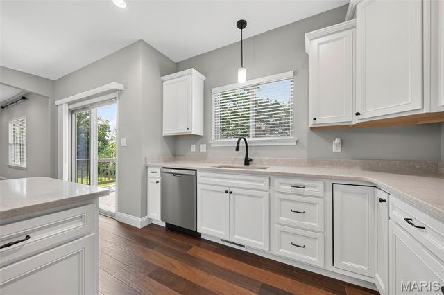 316 Chestnut Creek Circle, O'fallon, MO 63368