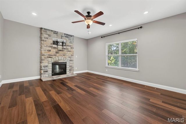 316 Chestnut Creek Circle, O'fallon, MO 63368