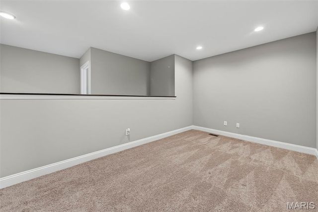 316 Chestnut Creek Circle, O'fallon, MO 63368