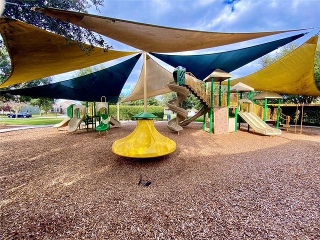 10812 ANCIENT FUTURES DRIVE, Tampa, FL 33647