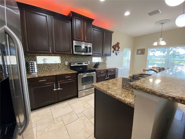 10812 ANCIENT FUTURES DRIVE, Tampa, FL 33647