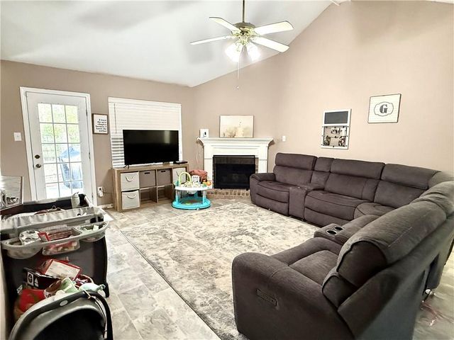 1772 Woodmont Drive, Semmes, AL 36575