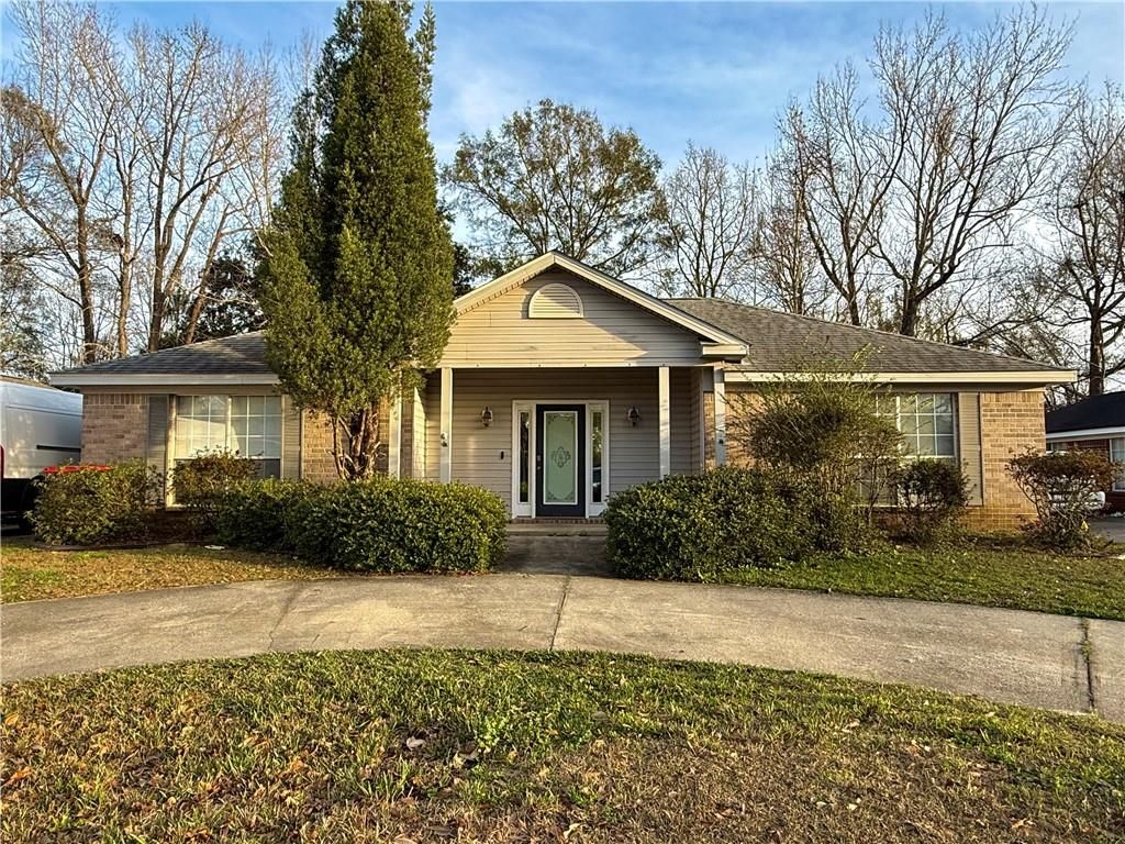 1772 Woodmont Drive, Semmes, AL 36575
