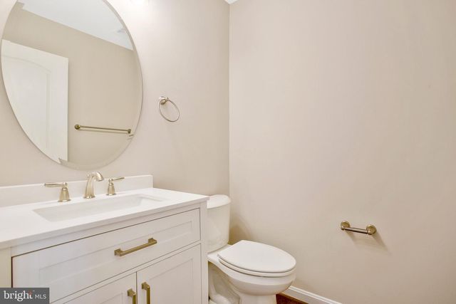 8 E POPLAR LN, Indian Head, MD 20640