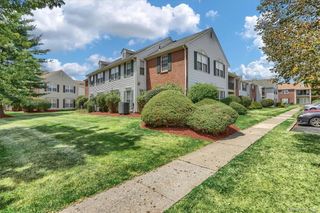 1 Brook Drive 21, Washingtonville, NY 10992