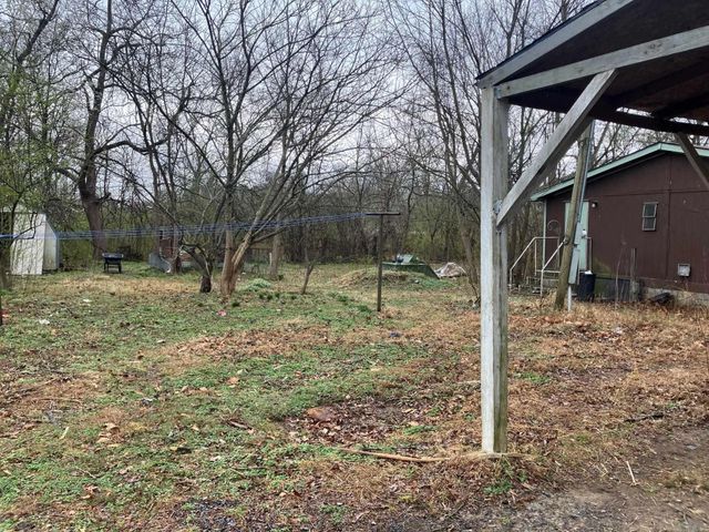 1100 3Rd St Street, Mena, AR 71953