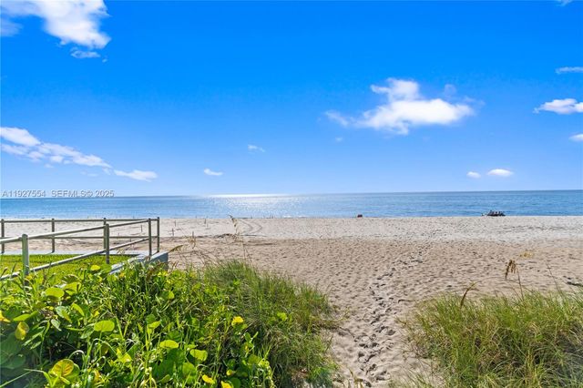 1194 Hillsboro Mile 33, Hillsboro Beach, FL 33062