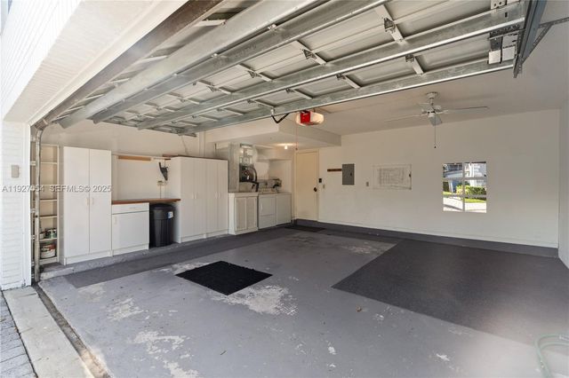 1194 Hillsboro Mile 33, Hillsboro Beach, FL 33062