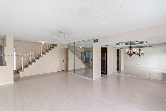 1194 Hillsboro Mile 33, Hillsboro Beach, FL 33062