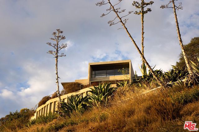 31172 Ceanothus Drive, Laguna Beach, CA 92651