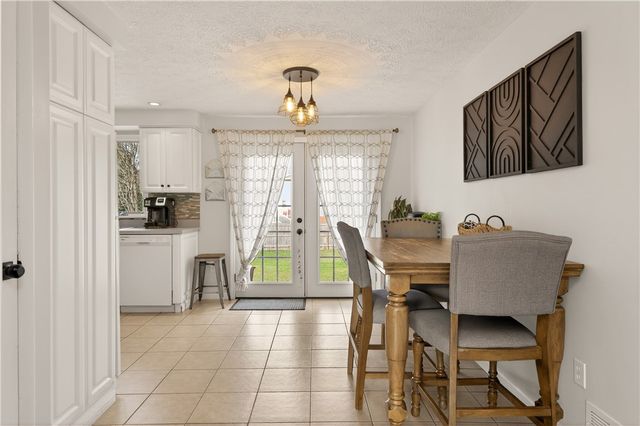 91 Emerald Point, Chili, NY 14624