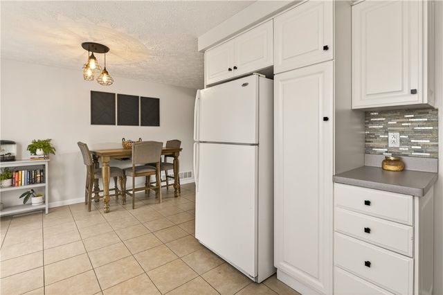 91 Emerald Point, Chili, NY 14624