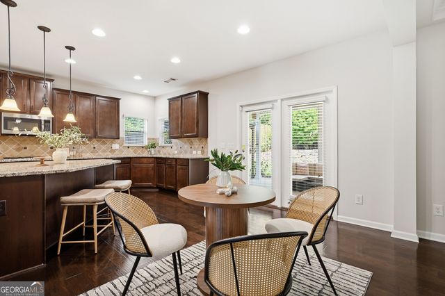 5950 Somersby Circle, Alpharetta, GA 30005