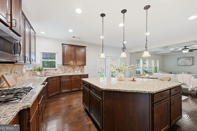 5950 Somersby Circle, Alpharetta, GA 30005