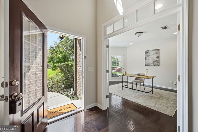 5950 Somersby Circle, Alpharetta, GA 30005