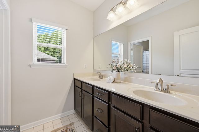 5950 Somersby Circle, Alpharetta, GA 30005