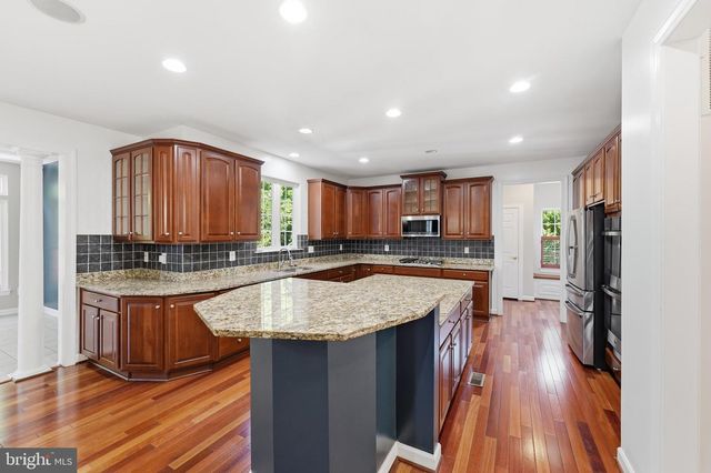 2148 CHESTNUT LN, Frederick, MD 21702