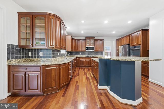 2148 CHESTNUT LN, Frederick, MD 21702