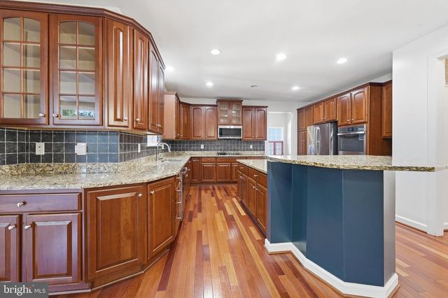 2148 CHESTNUT LN, Frederick, MD 21702