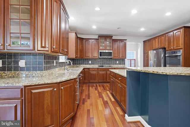 2148 CHESTNUT LN, Frederick, MD 21702