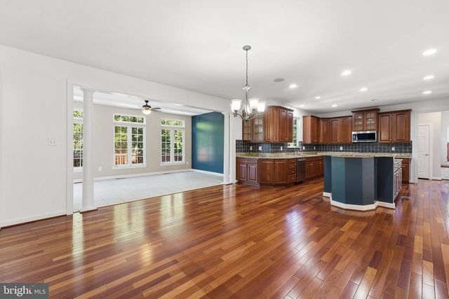 2148 CHESTNUT LN, Frederick, MD 21702