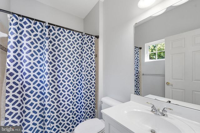2148 CHESTNUT LN, Frederick, MD 21702