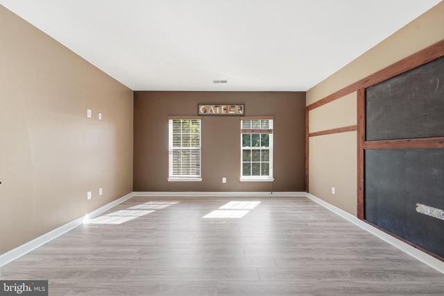 2148 CHESTNUT LN, Frederick, MD 21702